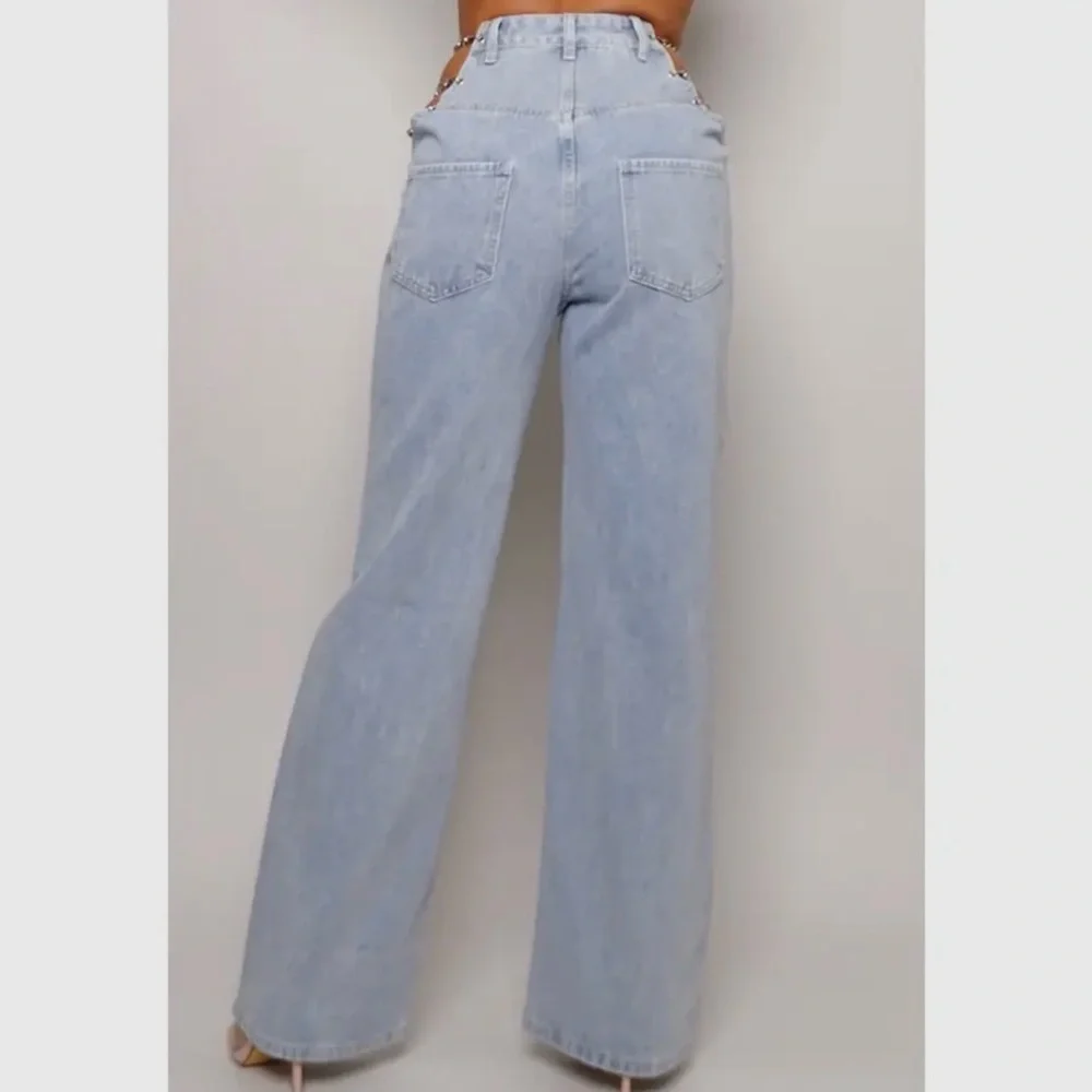 88-Y2K 90s Chic Chain Side Wide Leg Jeans - Picture 5 of 7